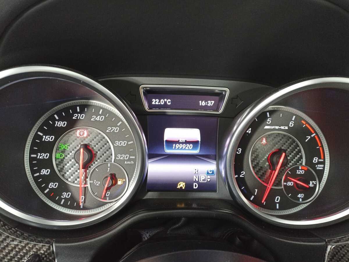 Mercedes-Benz GLE AMG с пробегом — 2017 год. Фото: #10