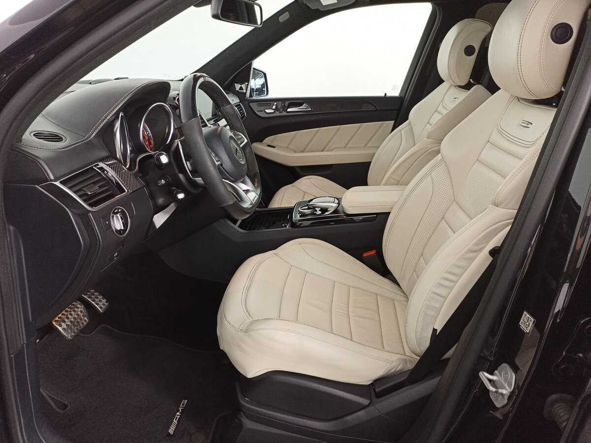 Mercedes-Benz GLE AMG с пробегом — 2017 год. Фото: #13