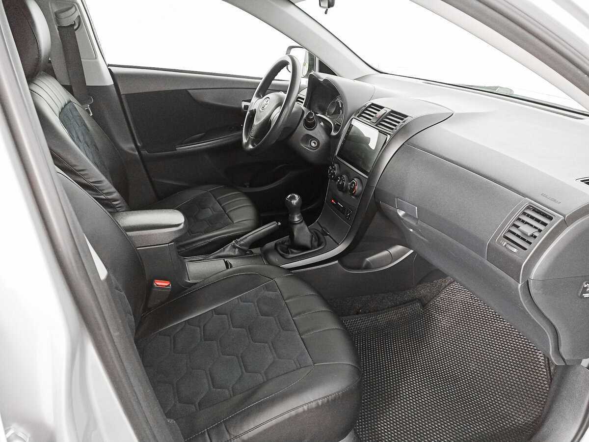 Toyota Corolla с пробегом — 2008 год. Фото: #8