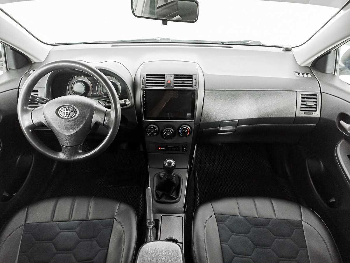 Toyota Corolla с пробегом — 2008 год. Фото: #11