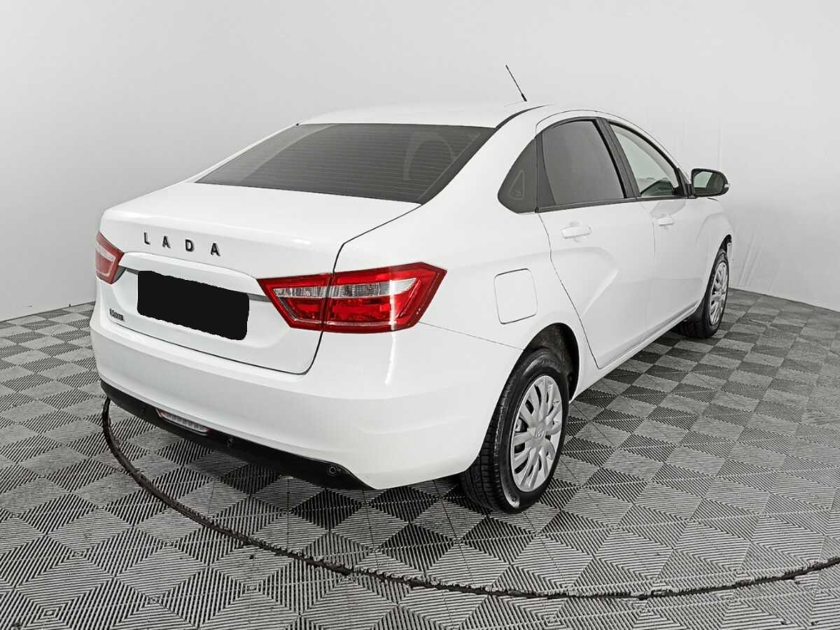 Lada (ВАЗ) Vesta с пробегом — 2021 год. Фото: #3