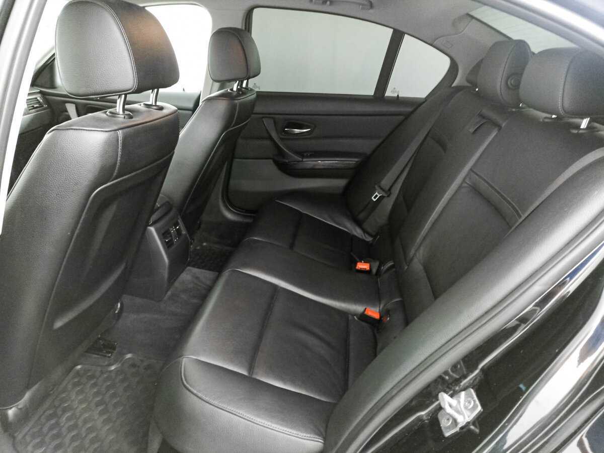 BMW 3 серии с пробегом — 2012 год. Фото: #9