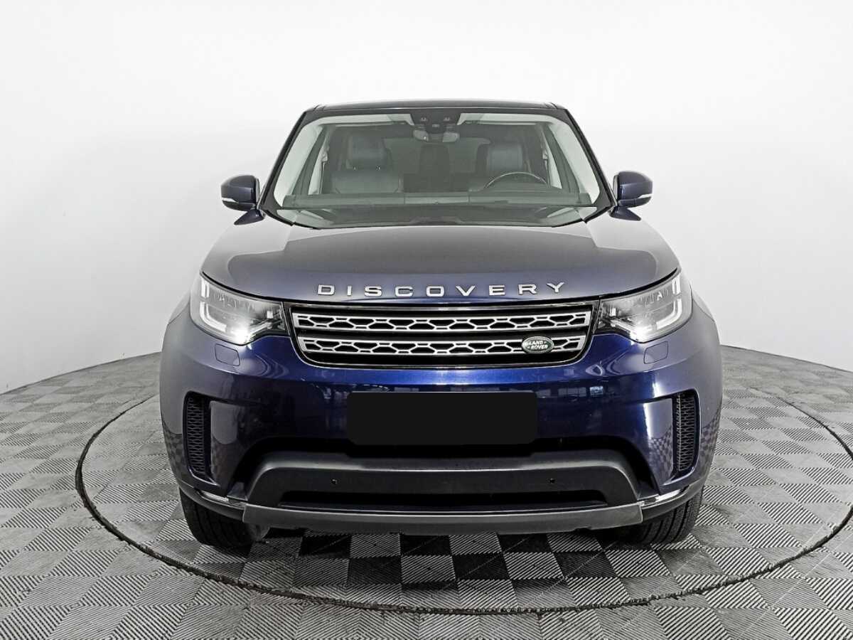 Land Rover Discovery с пробегом — 2017 год. Фото: #1