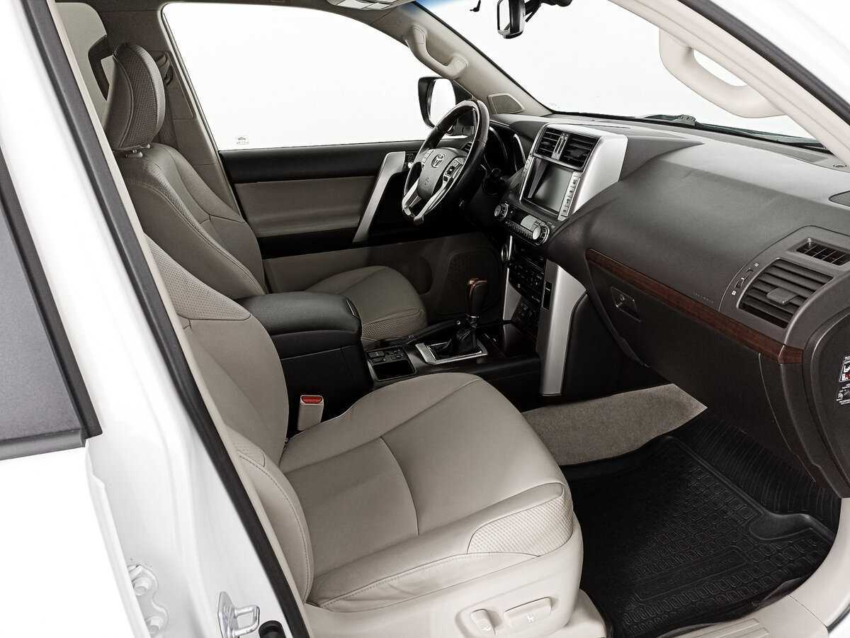 Toyota Land Cruiser Prado с пробегом — 2013 год. Фото: #6