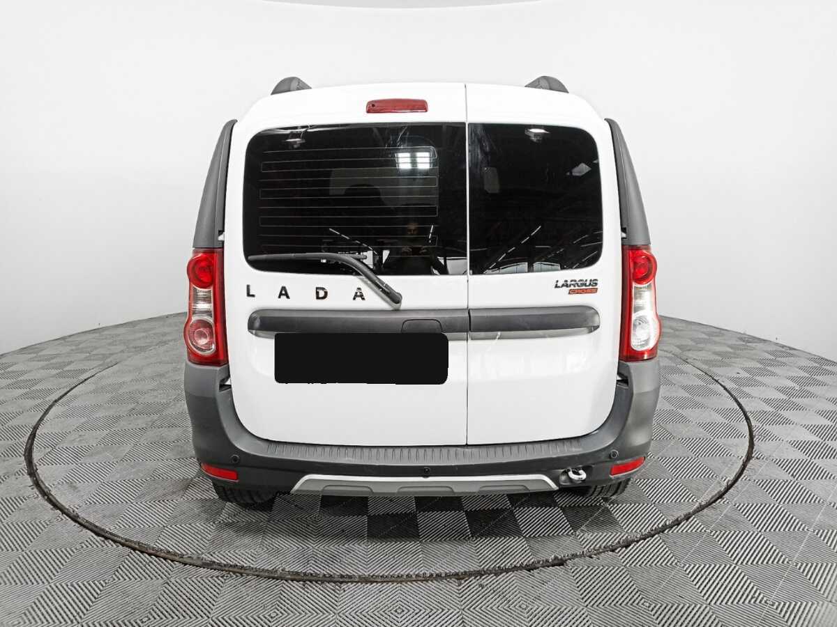 Lada (ВАЗ) Largus с пробегом — 2020 год. Фото: #4