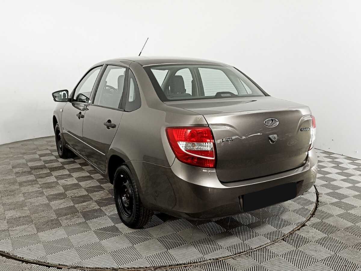 Lada (ВАЗ) Granta с пробегом — 2018 год. Фото: #6