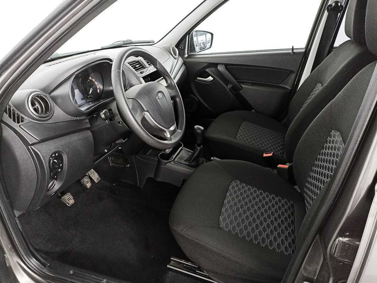 Lada (ВАЗ) Granta с пробегом — 2019 год. Фото: #13