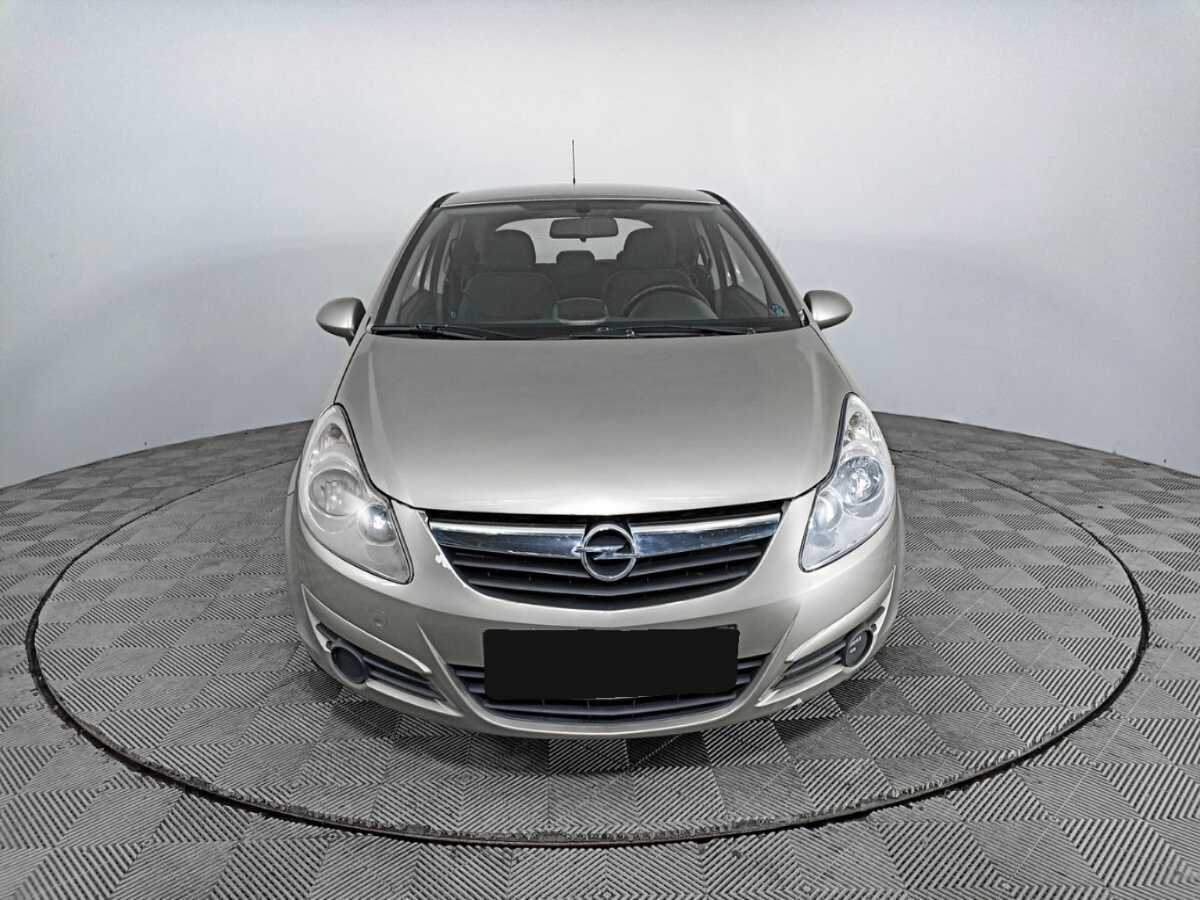 Opel Corsa с пробегом — 2008 год. Фото: #1