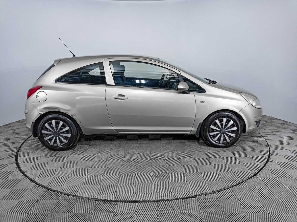 Opel Corsa с пробегом — 2008 год. Фото: #3