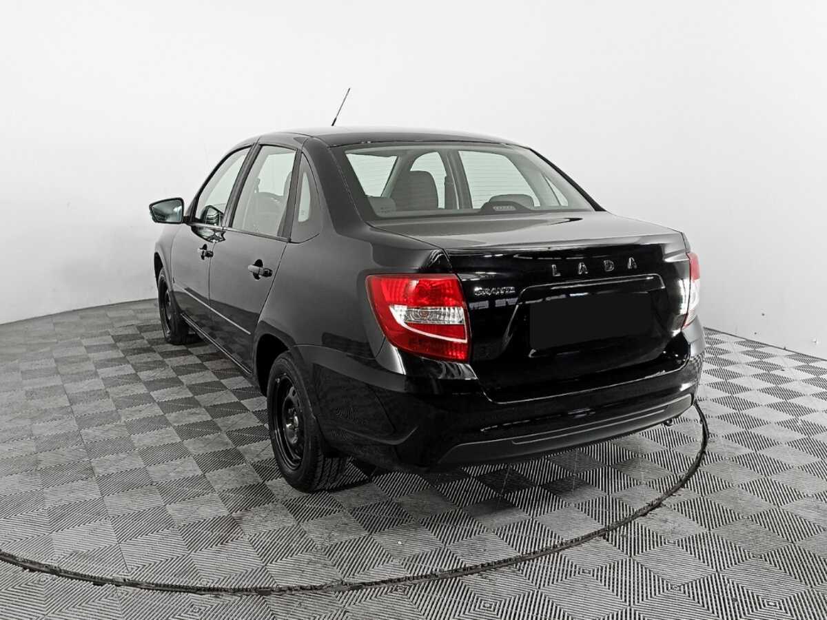 Lada (ВАЗ) Granta с пробегом — 2024 год. Фото: #6