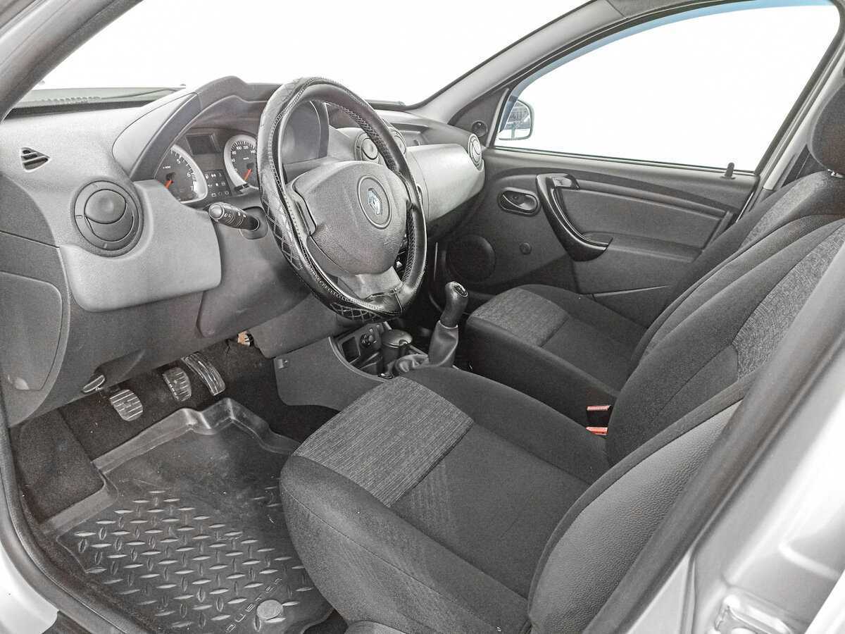 Renault Duster с пробегом — 2012 год. Фото: #13