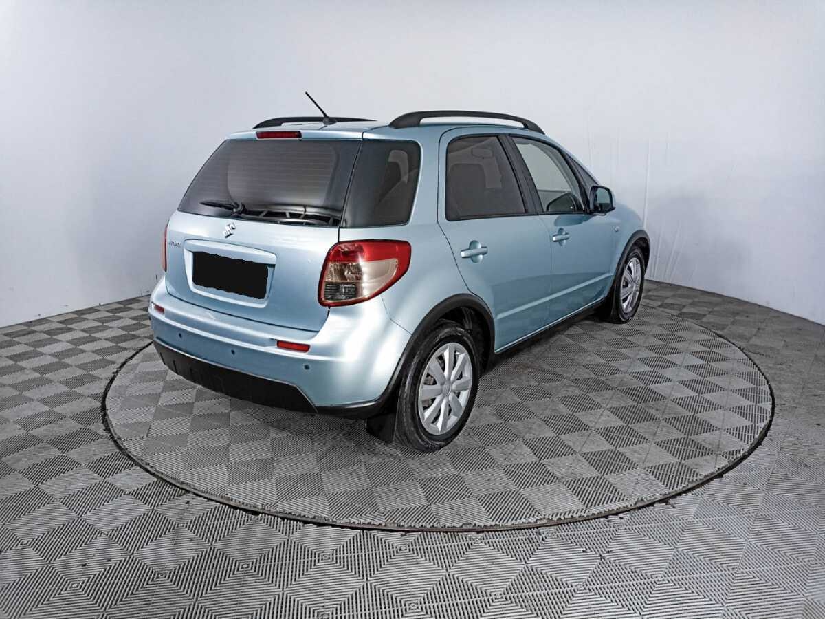 Suzuki SX4 с пробегом — 2008 год. Фото: #4
