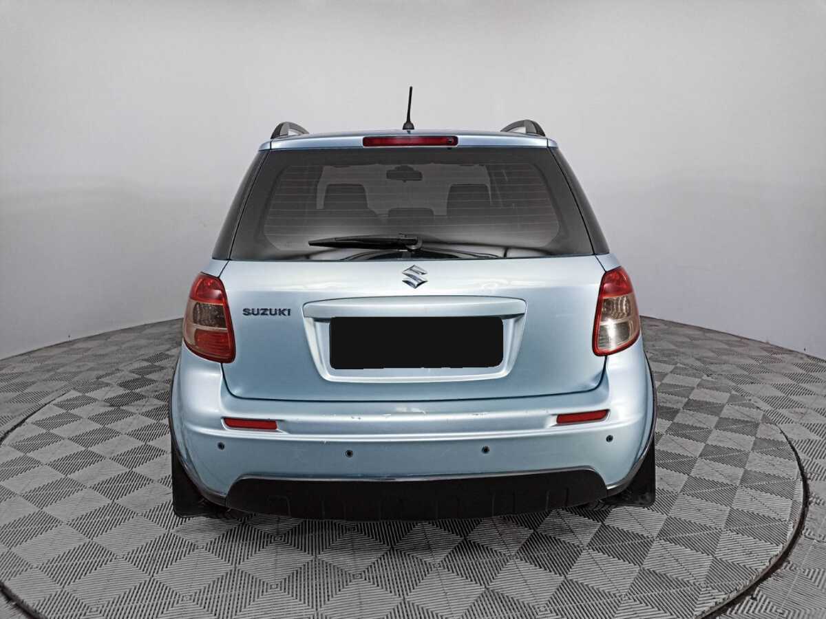 Suzuki SX4 с пробегом — 2008 год. Фото: #5