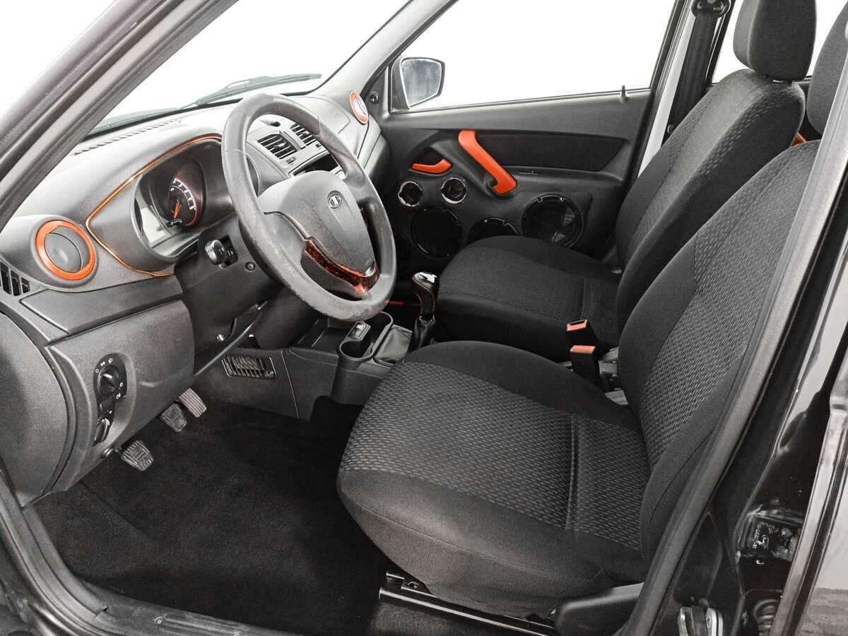 Lada (ВАЗ) Kalina с пробегом — 2017 год. Фото: #13