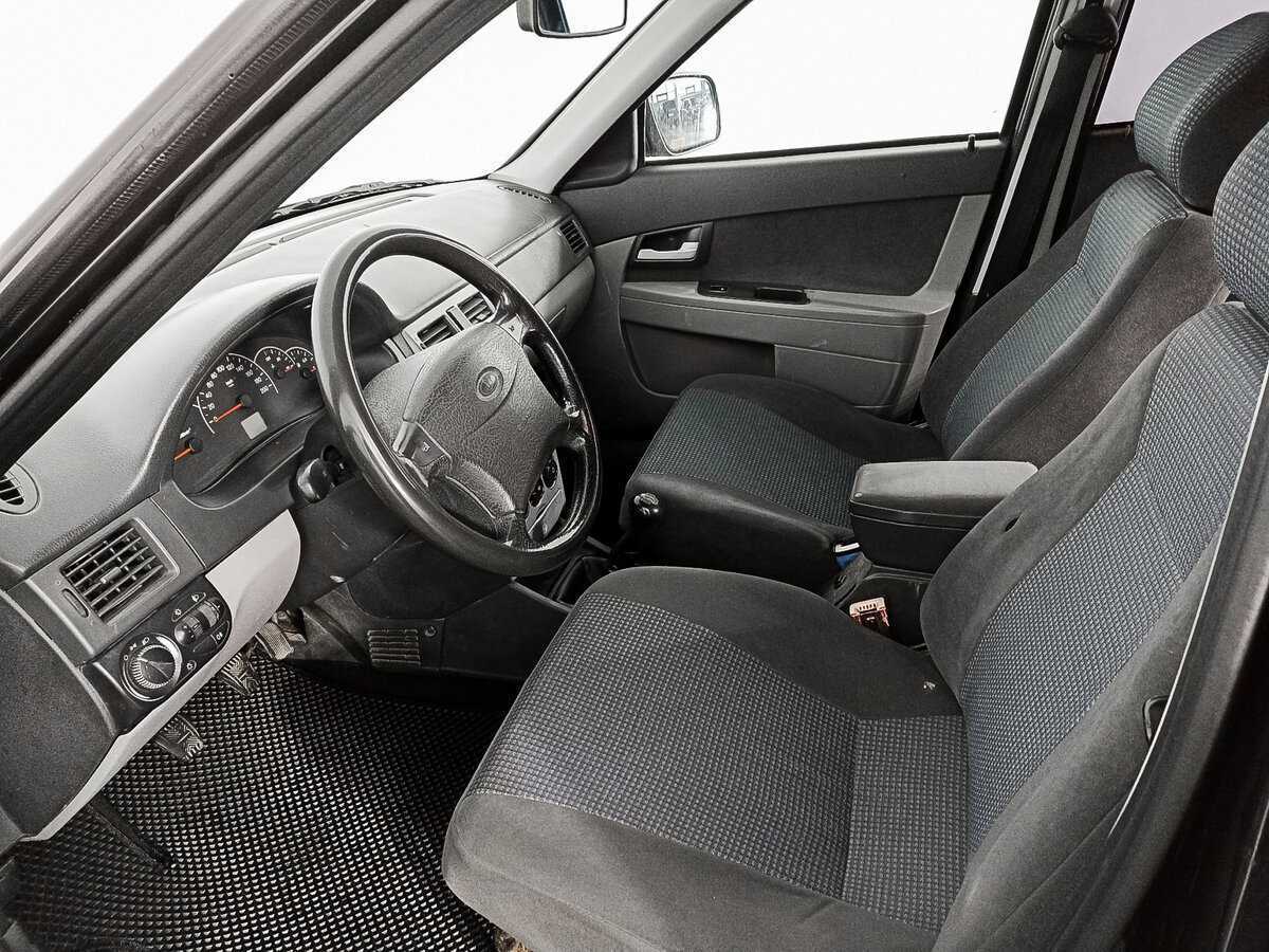 Lada (ВАЗ) Priora с пробегом — 2009 год. Фото: #13