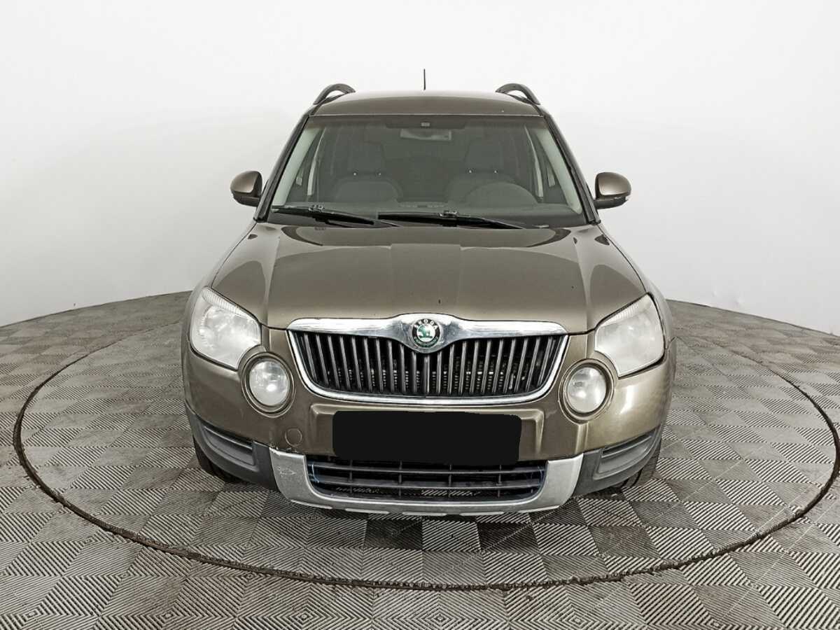 Skoda Yeti с пробегом — 2011 год. Фото: #1