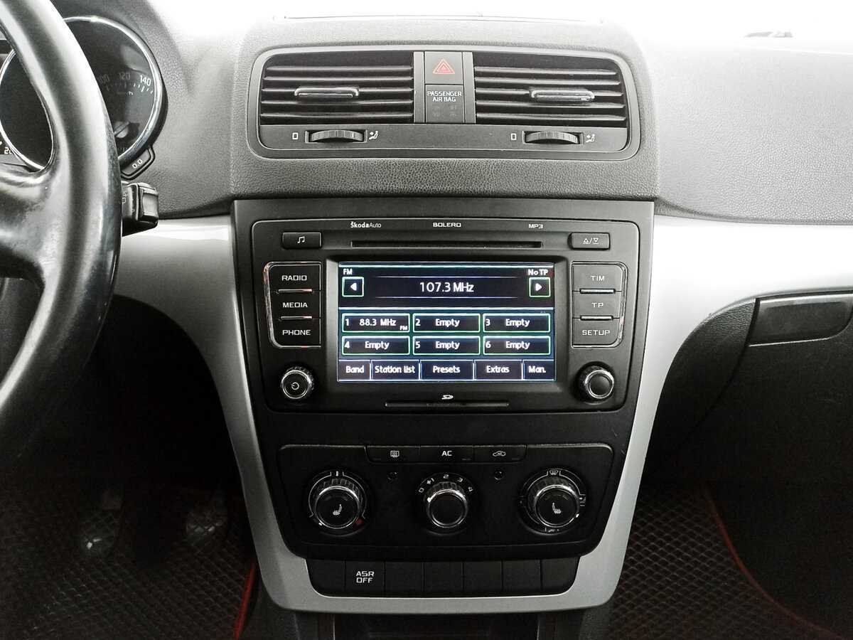Skoda Yeti с пробегом — 2011 год. Фото: #10
