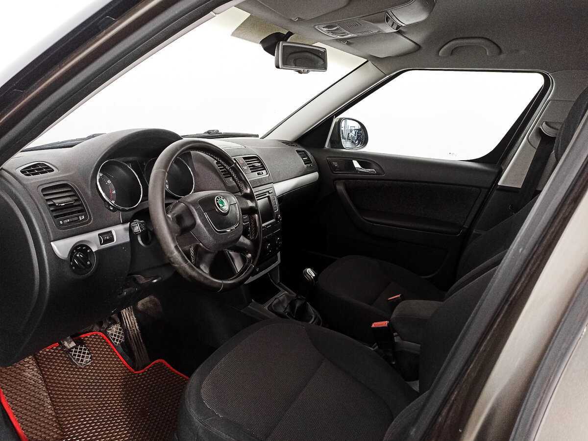 Skoda Yeti с пробегом — 2011 год. Фото: #11