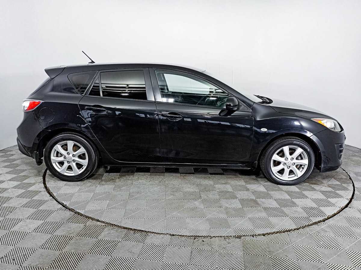 Mazda 3 с пробегом — 2010 год. Фото: #3