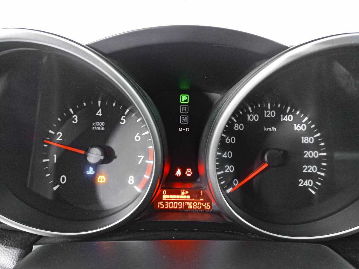 Mazda 3 с пробегом — 2010 год. Фото: #10