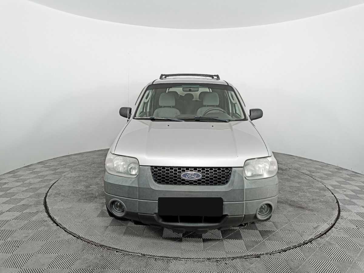 Ford Escape с пробегом — 2004 год. Фото: #1