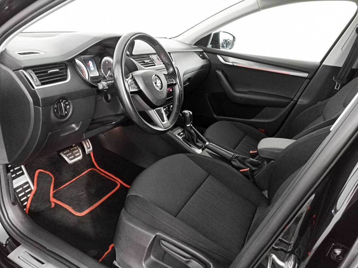Skoda Octavia с пробегом — 2018 год. Фото: #13