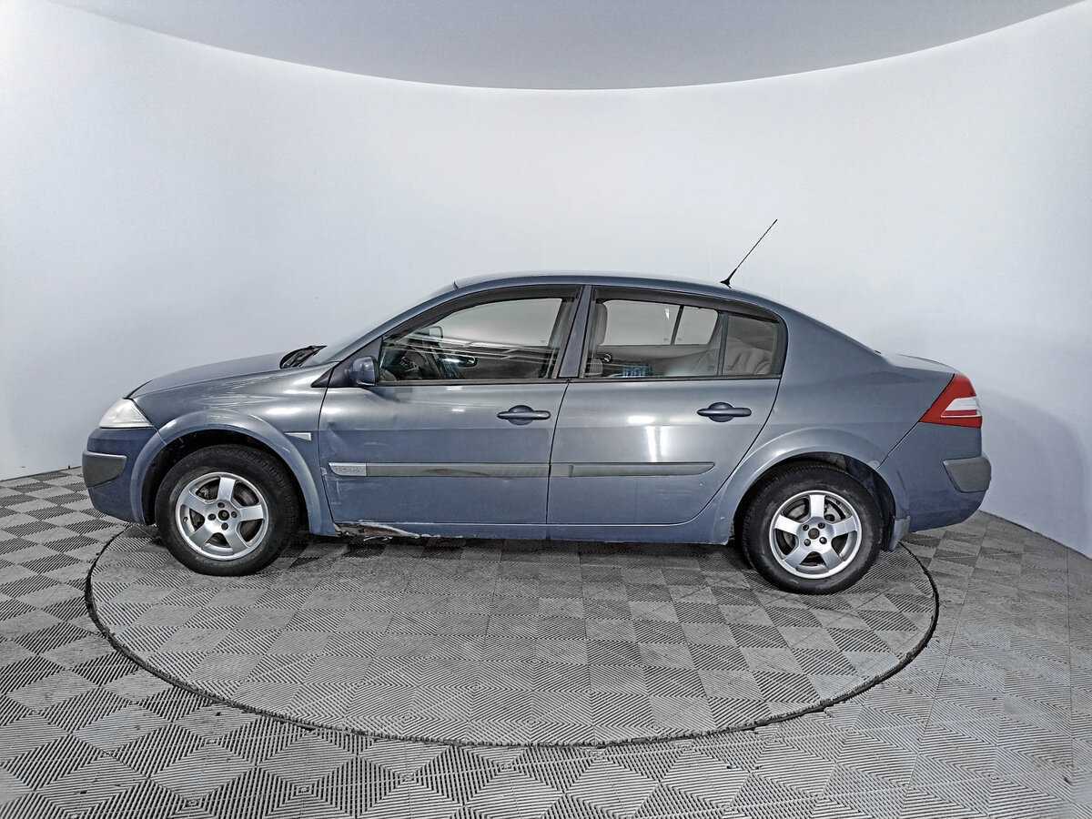Renault Megane с пробегом — 2006 год. Фото: #7