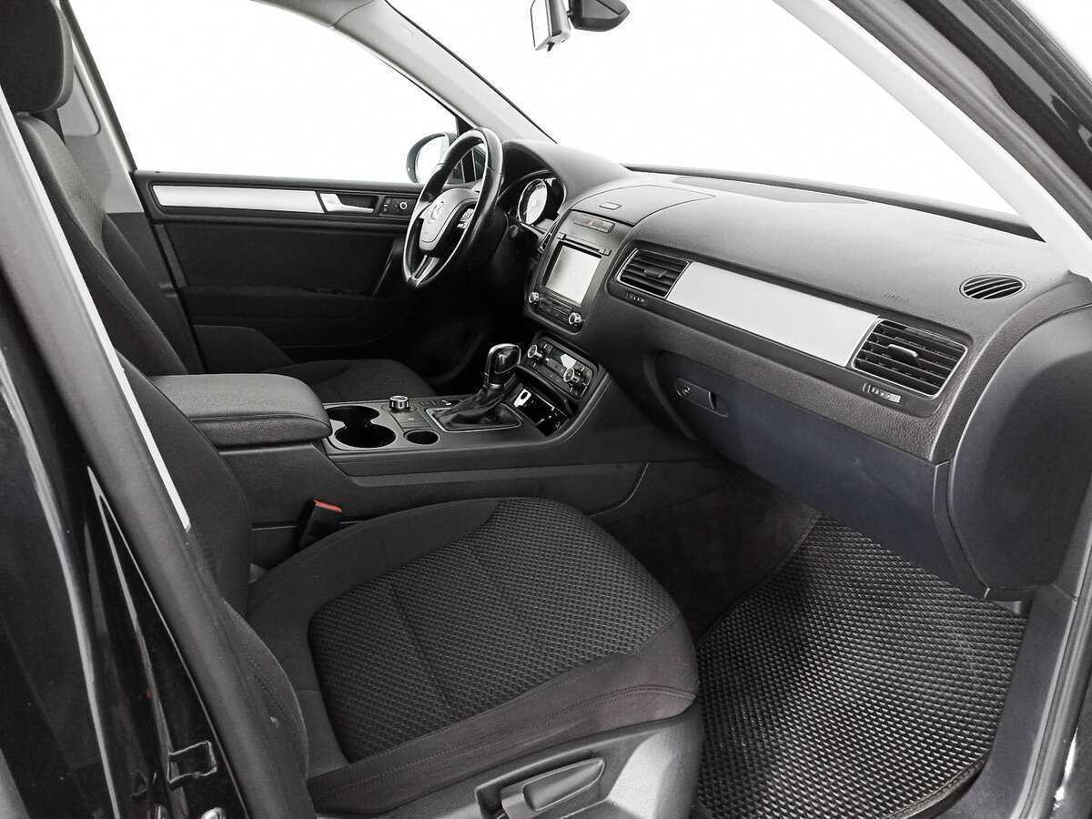 Volkswagen Touareg с пробегом — 2013 год. Фото: #5