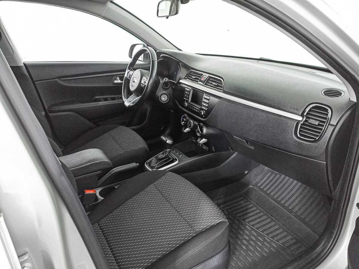 Kia Rio с пробегом — 2019 год. Фото: #6