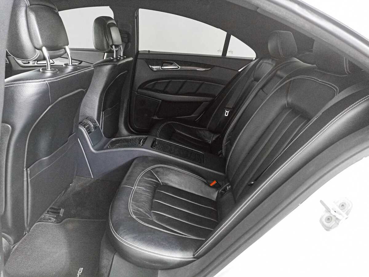 Mercedes-Benz CLS с пробегом — 2014 год. Фото: #9