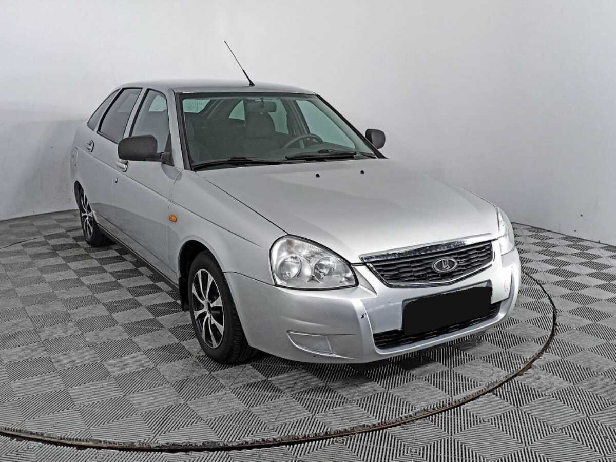 Lada (ВАЗ) Priora с пробегом — 2014 год. Фото: #2