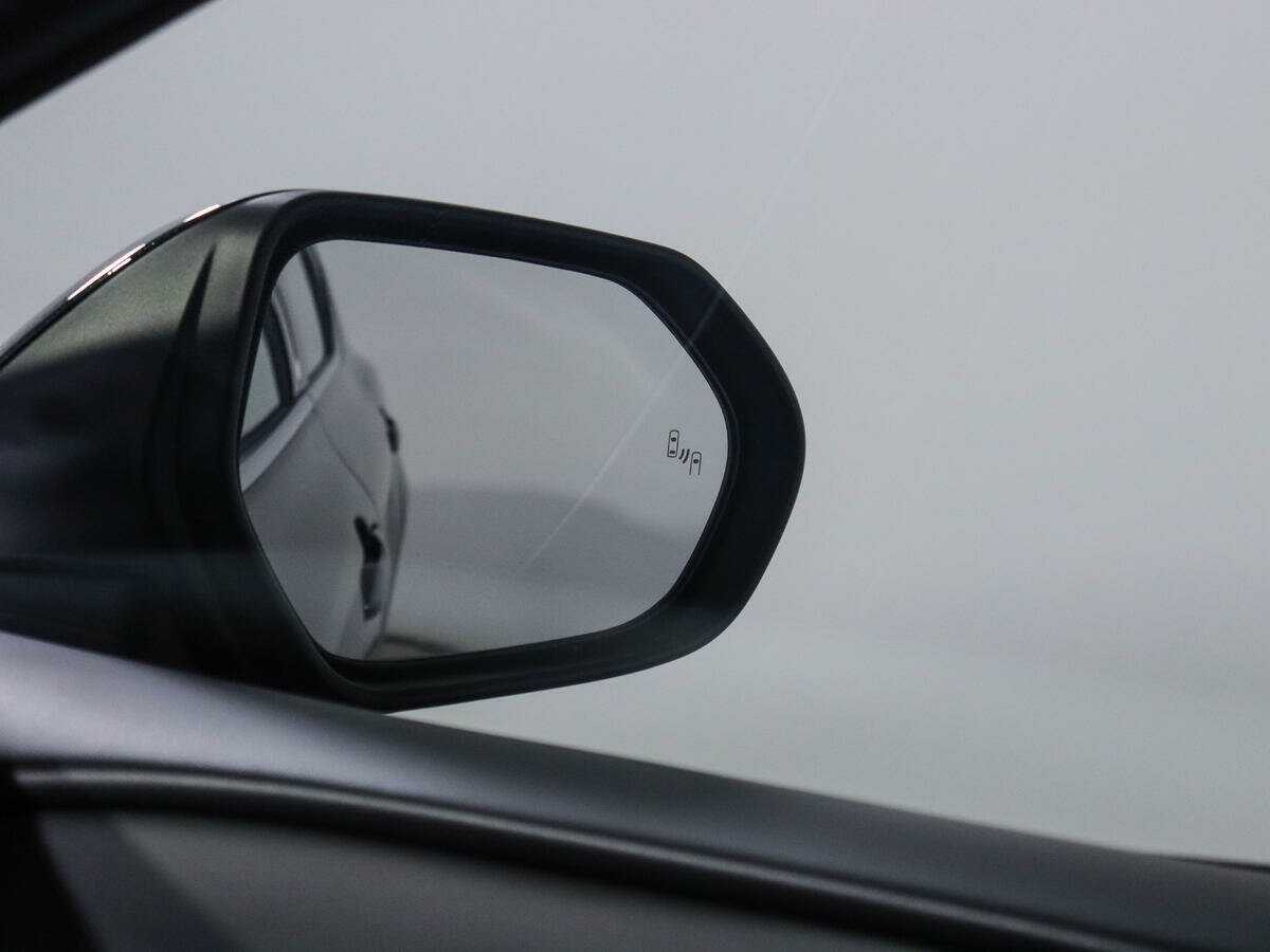 Toyota Camry с пробегом — 2024 год. Фото: #17