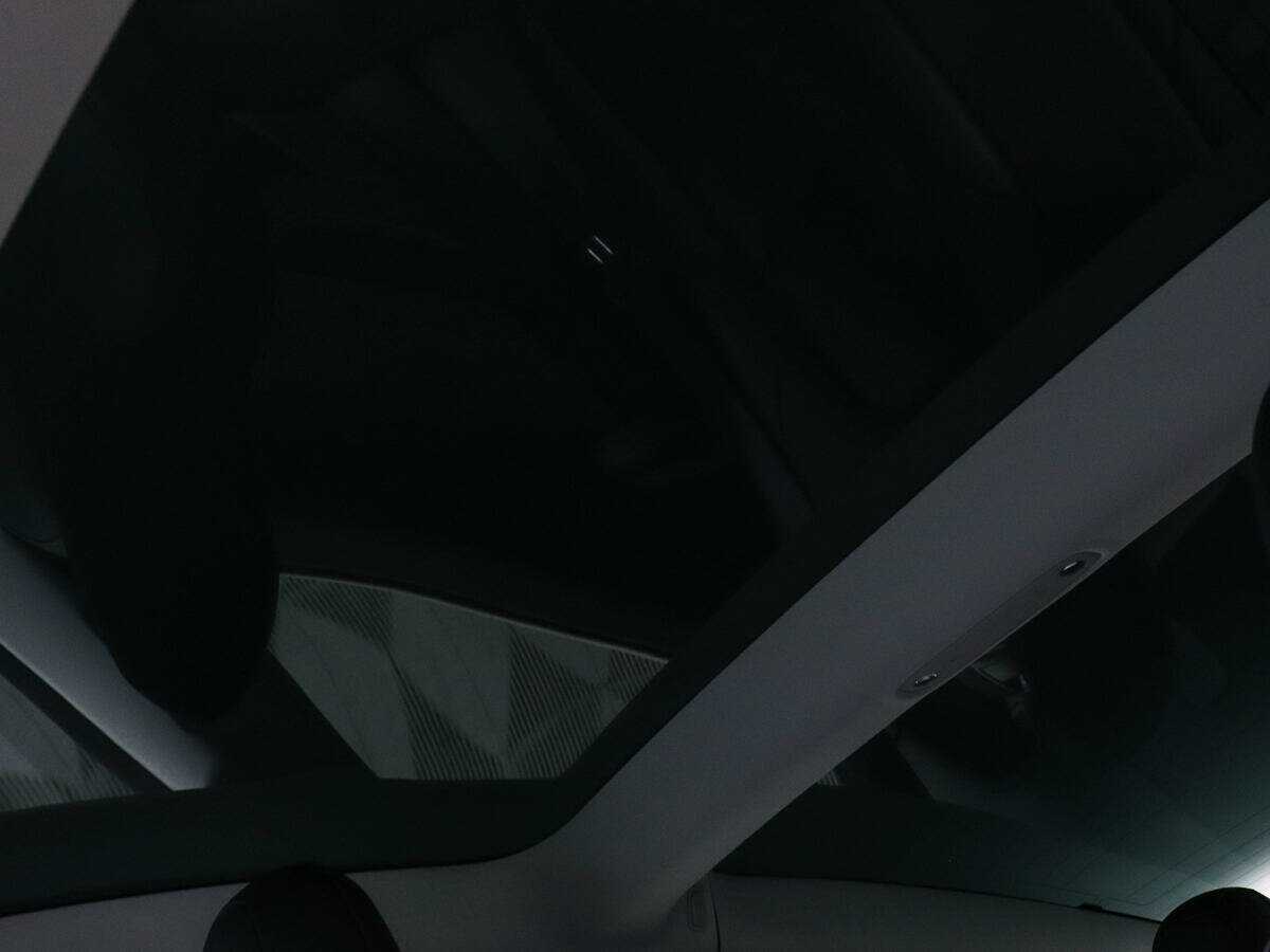 Tesla Model 3 с пробегом — 2021 год. Фото: #14