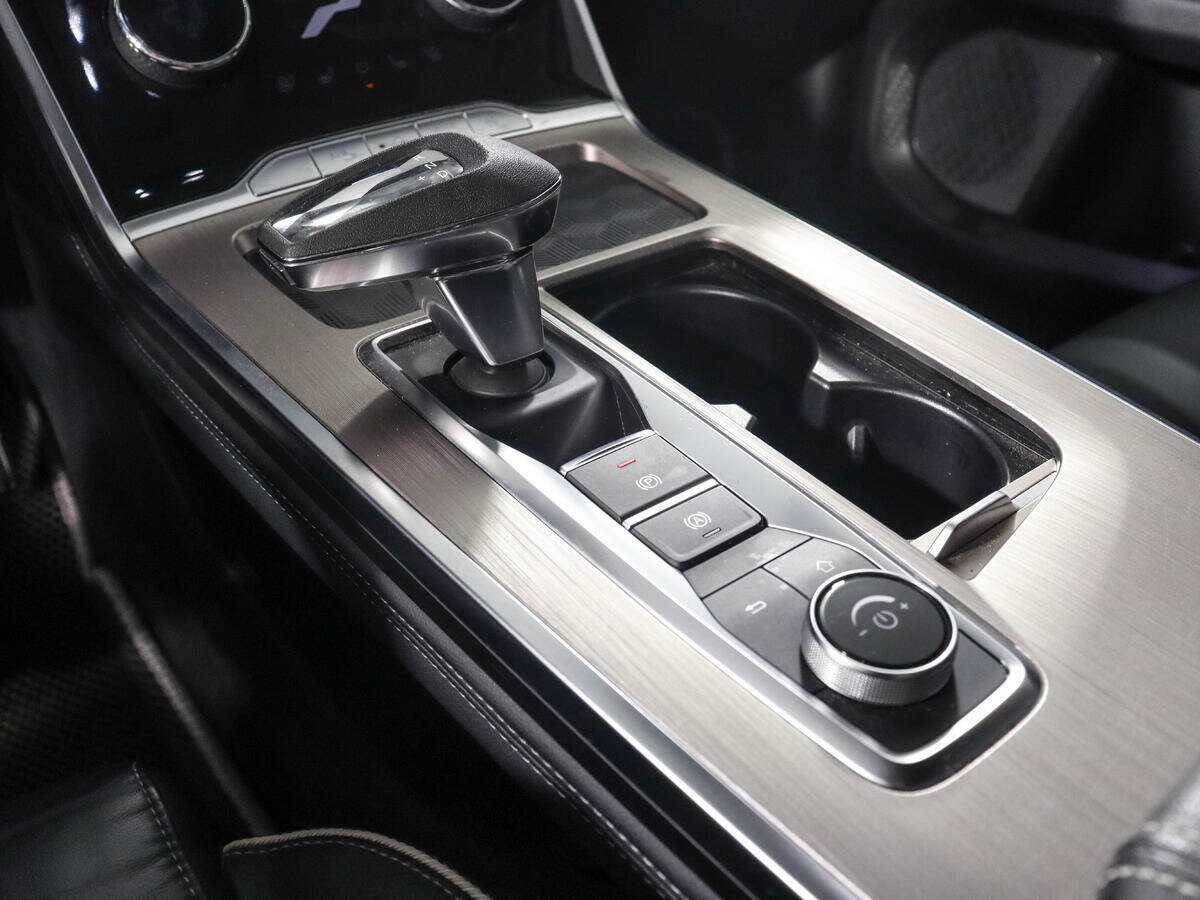 EXEED VX с пробегом — 2023 год. Фото: #17