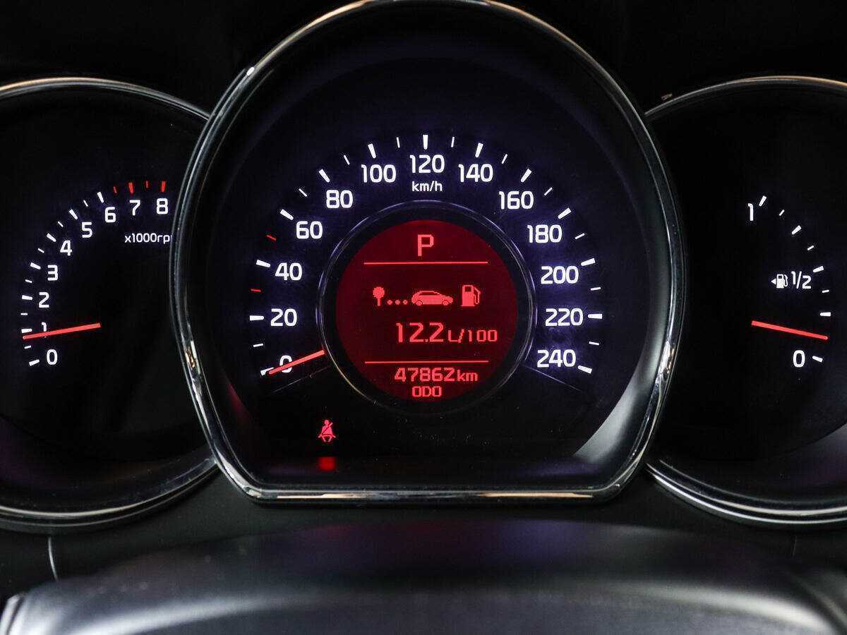 Kia Ceed с пробегом — 2014 год. Фото: #9