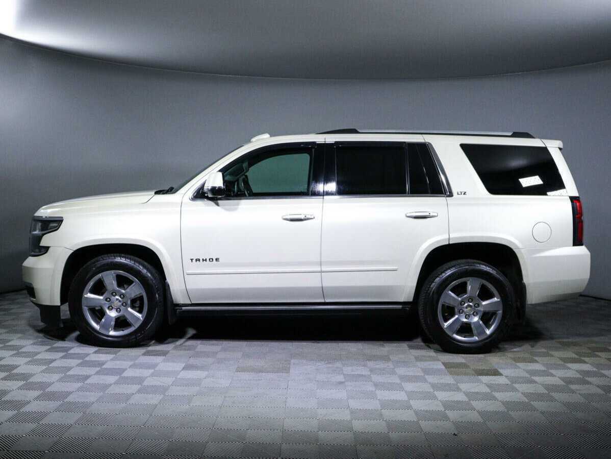 Chevrolet Tahoe с пробегом — 2015 год. Фото: #7