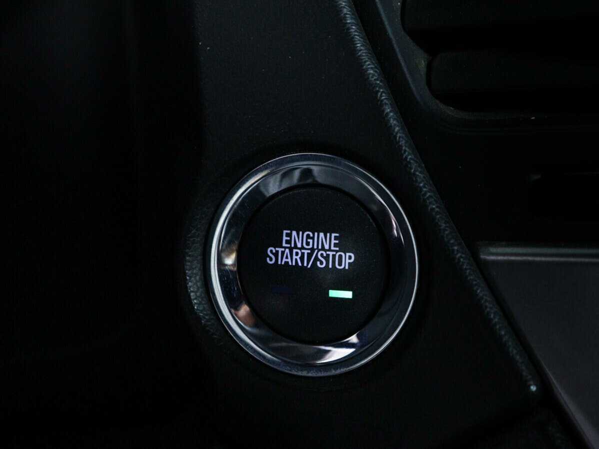 Chevrolet Tahoe с пробегом — 2015 год. Фото: #26