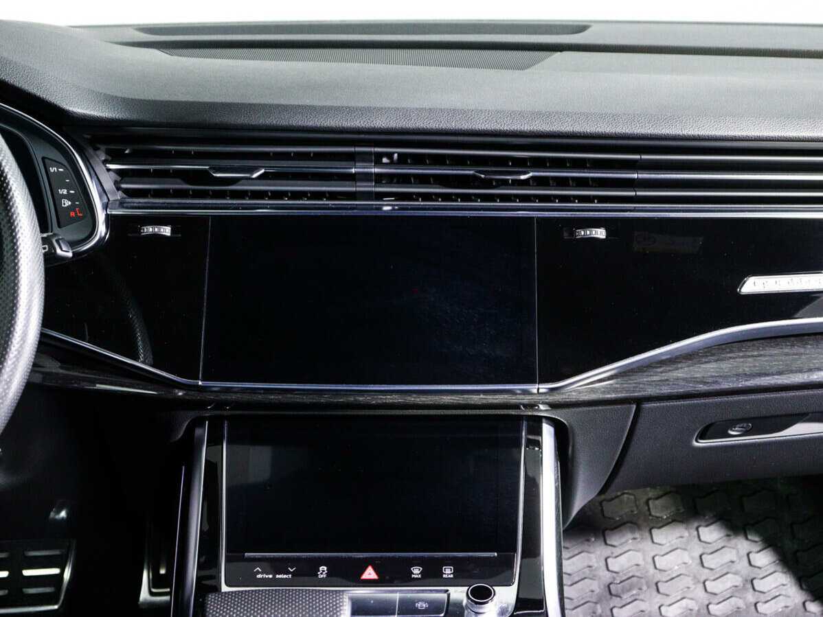 Audi Q8 с пробегом — 2018 год. Фото: #11