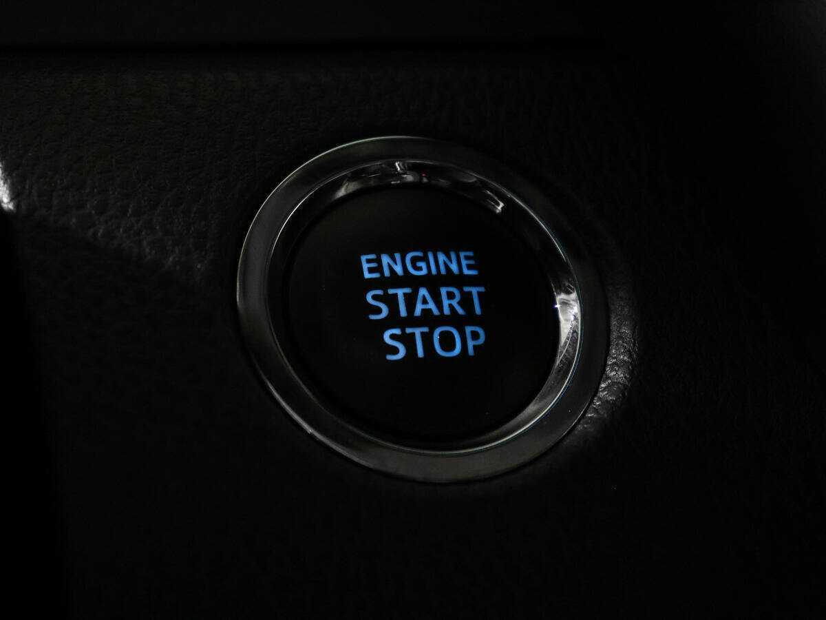 Toyota Camry с пробегом — 2023 год. Фото: #19