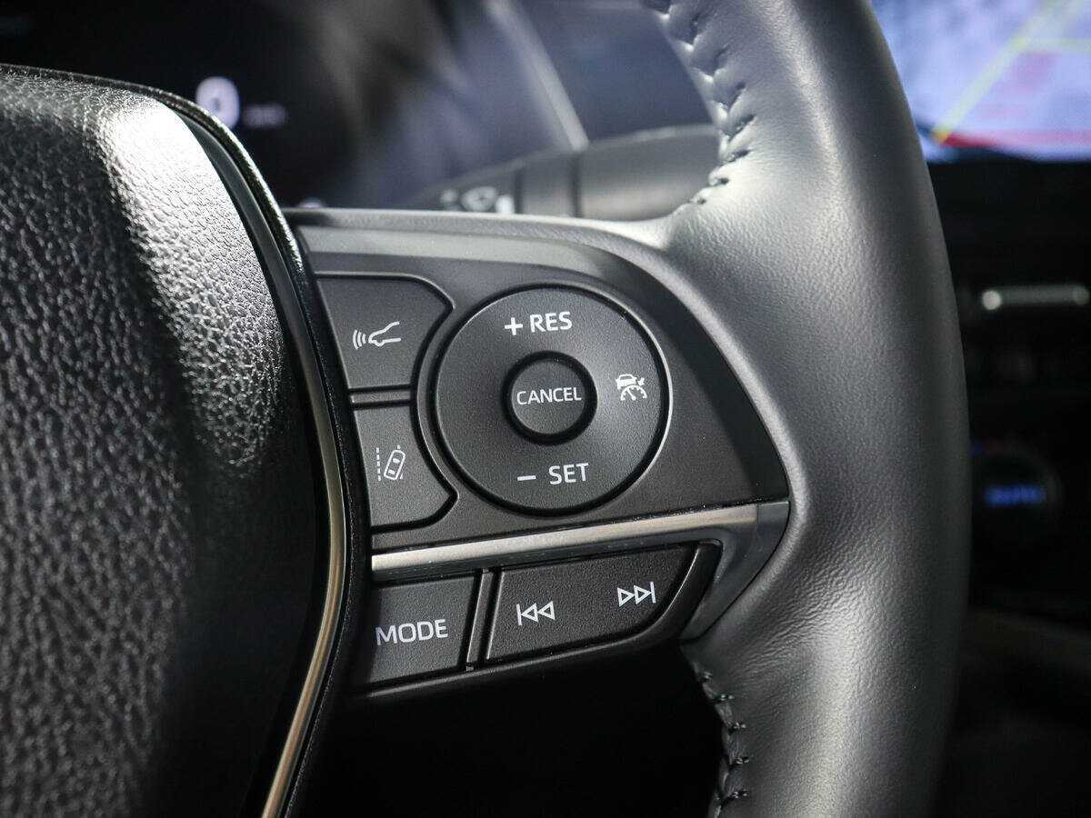 Toyota Camry с пробегом — 2023 год. Фото: #23