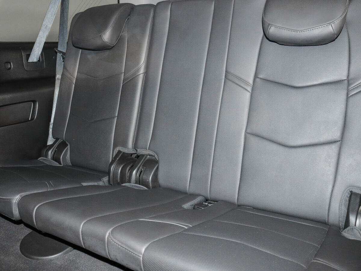 Cadillac Escalade с пробегом — 2018 год. Фото: #13