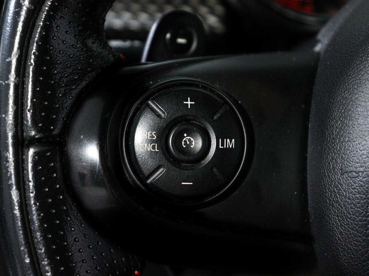 Mini Hatch с пробегом — 2016 год. Фото: #18