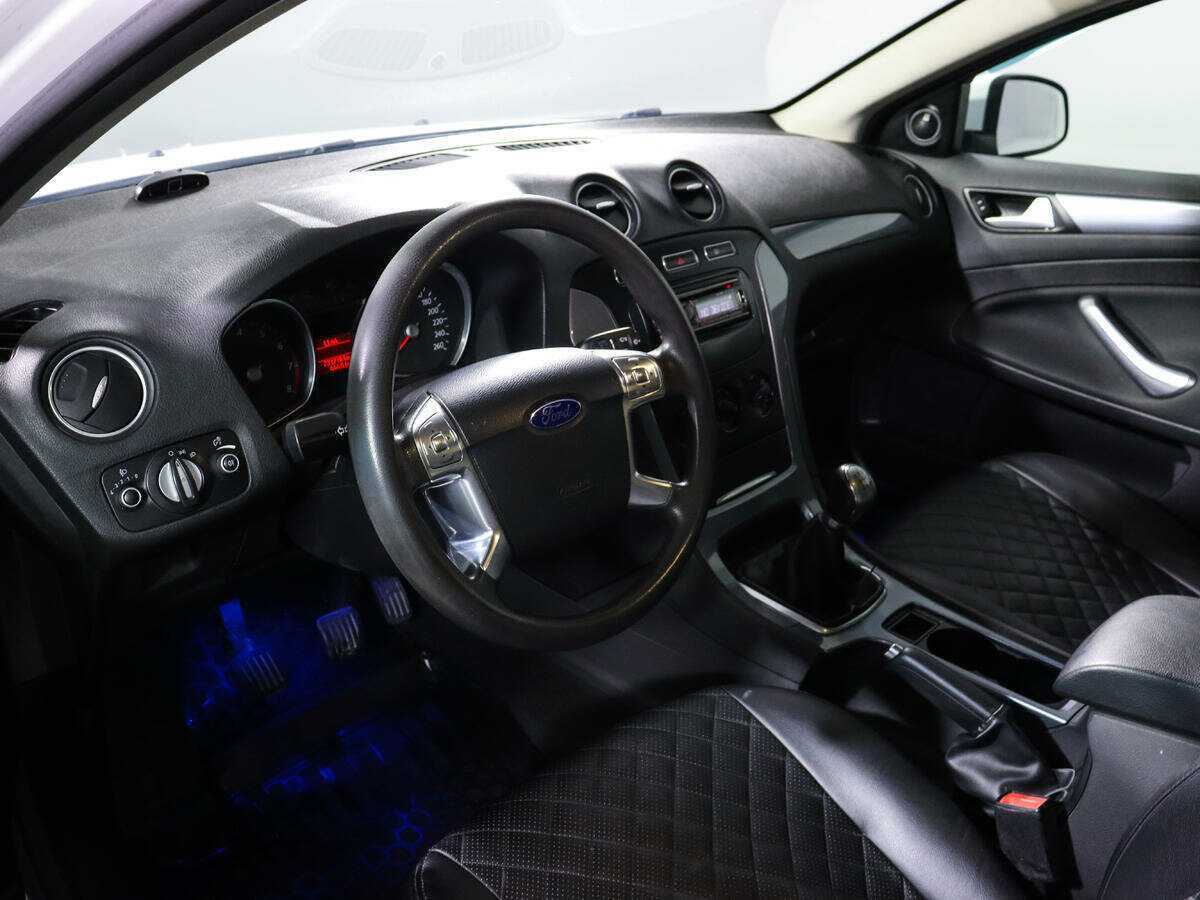 Ford Mondeo с пробегом — 2012 год. Фото: #11