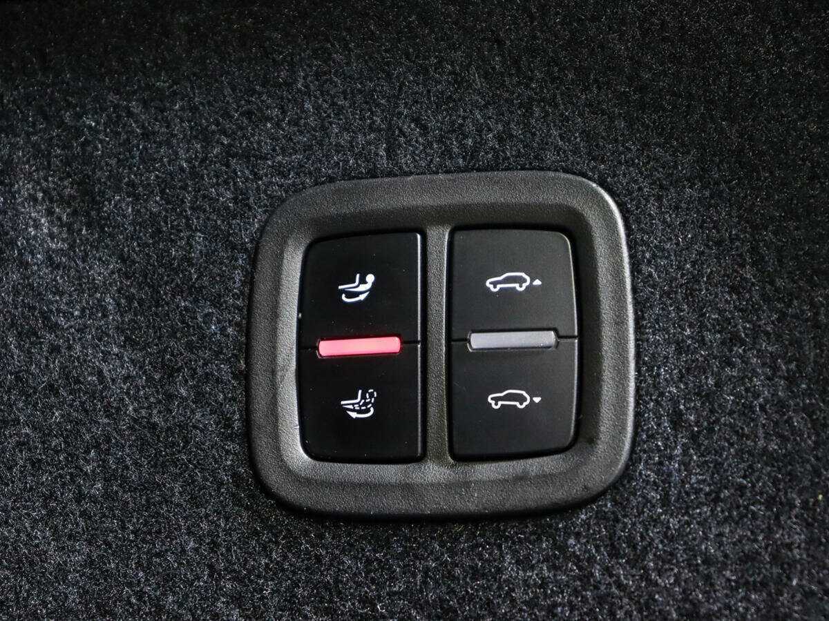 Porsche Cayenne с пробегом — 2019 год. Фото: #18