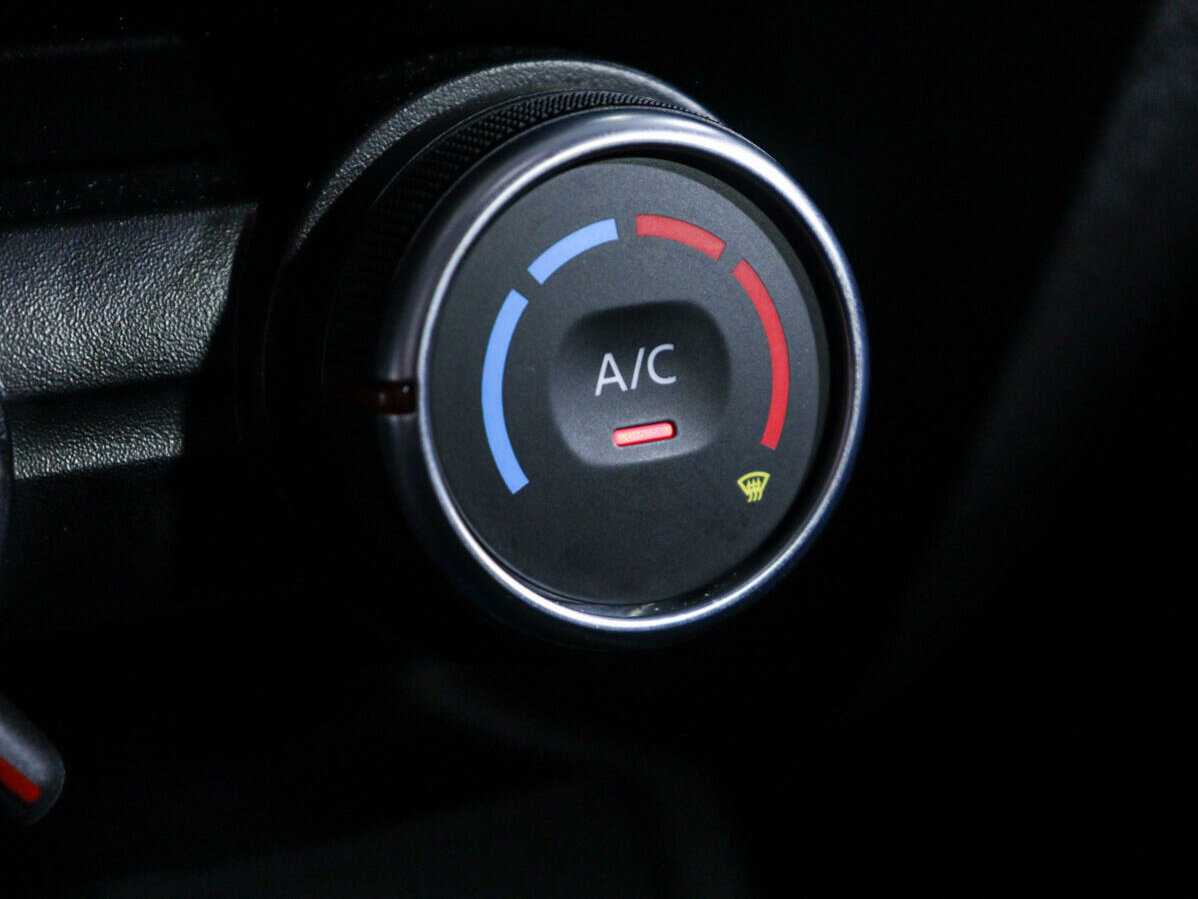 Lada (ВАЗ) Vesta с пробегом — 2023 год. Фото: #16