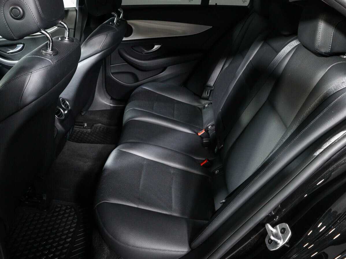 Mercedes-Benz E-Класс с пробегом — 2020 год. Фото: #7