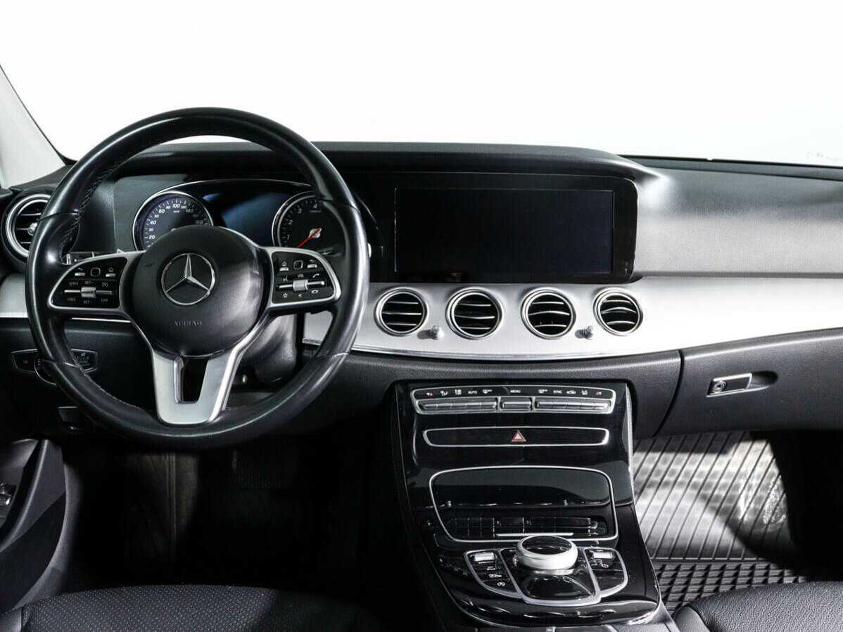Mercedes-Benz E-Класс с пробегом — 2020 год. Фото: #9