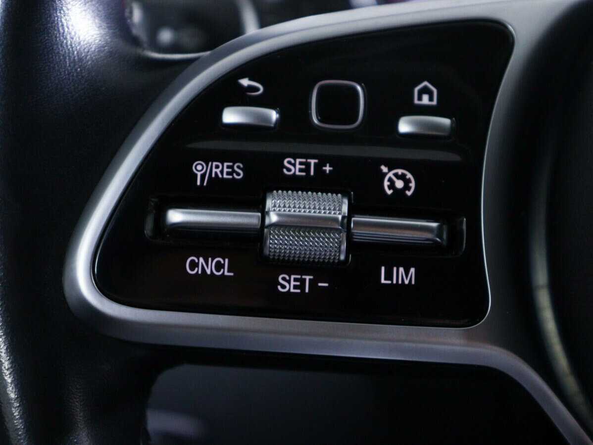 Mercedes-Benz E-Класс с пробегом — 2020 год. Фото: #13