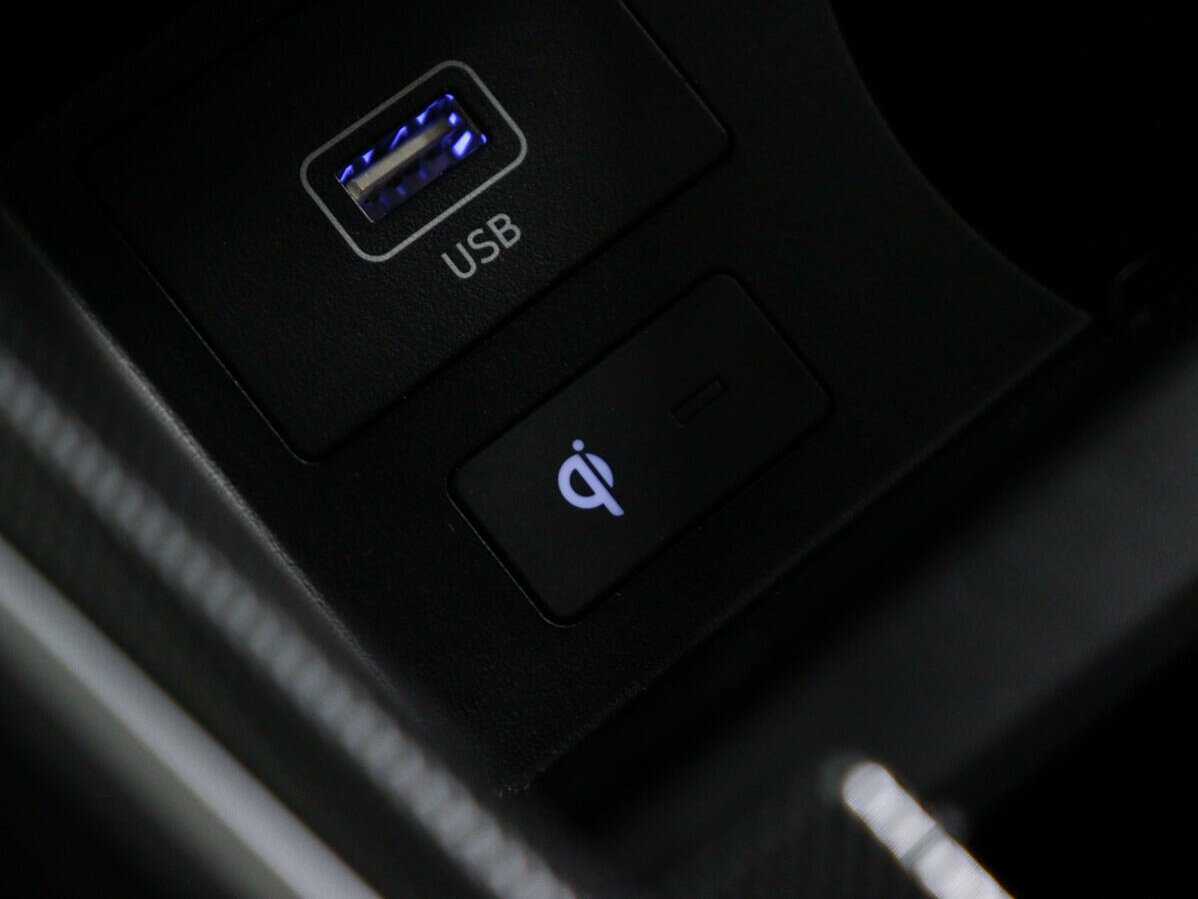 Hyundai Santa Fe с пробегом — 2022 год. Фото: #23