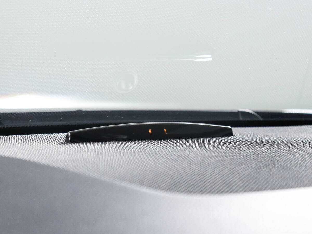 Mercedes-Benz CLS с пробегом — 2012 год. Фото: #16